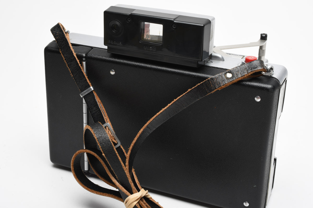 Polaroid Automatic 100 Instant camera w/strap