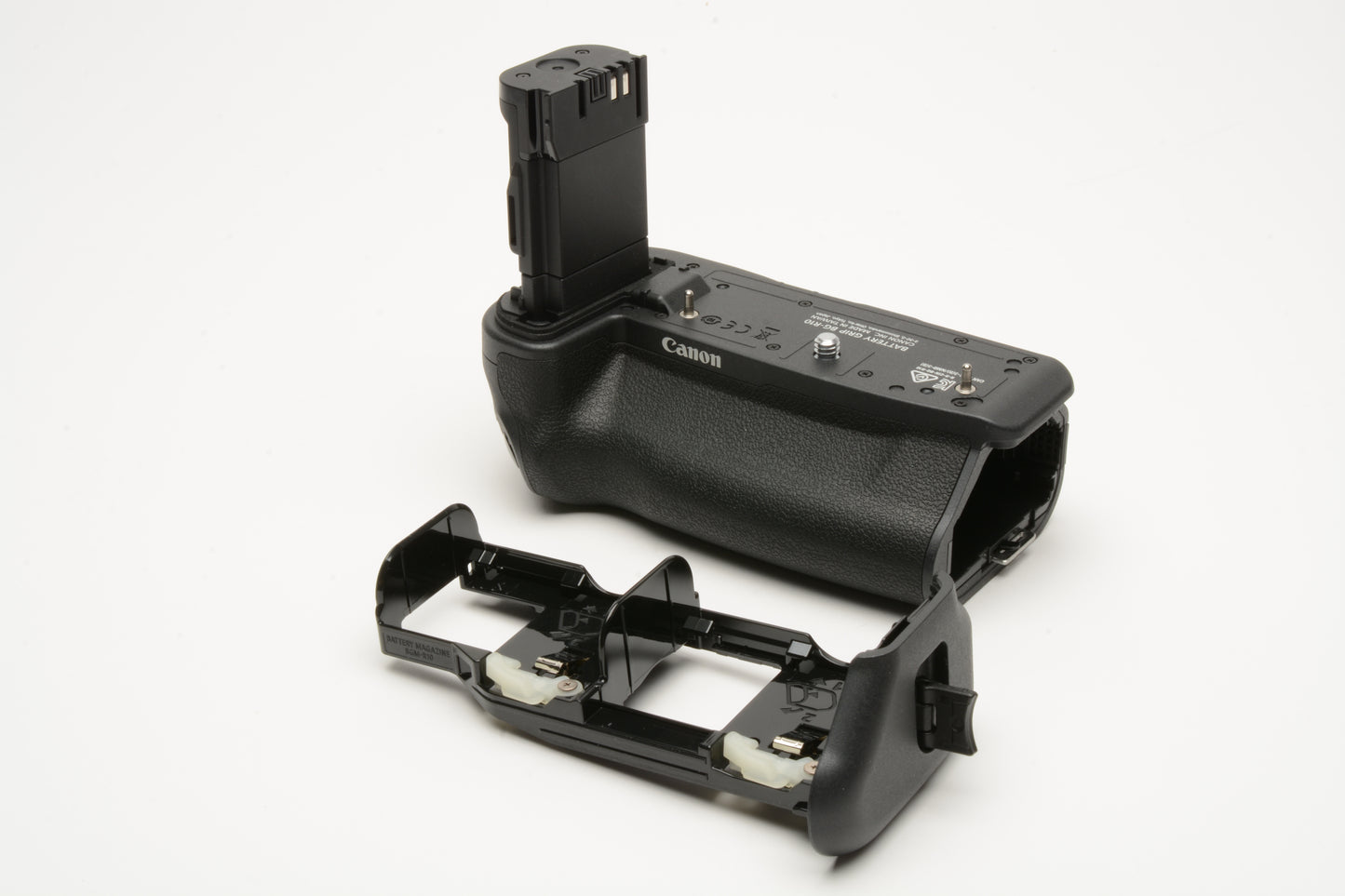 Canon BG-R10 Battery Grip, Barely used, Mint- MFR #4365C001