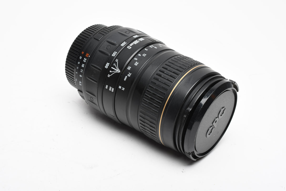 Sigma Quantaray AF 100-300mm f4.5-6.7 MC LDO Telephoto zoom lens for Nikon F