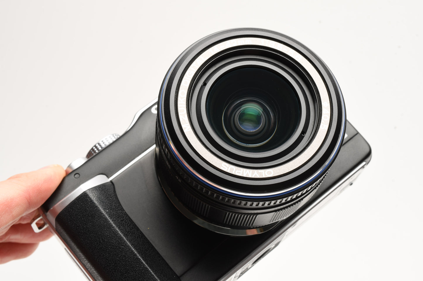 Olympus E-PL1 double zoom w/14-42mm, 40-150mm, VF-2, Mint-, Boxed