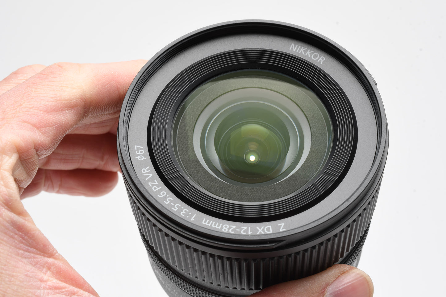 Nikon Nikkor DX 12-28mm f3.5-5.6 PZ zoom lens, Hood, Caps, Mint-