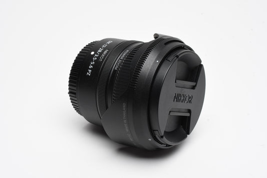 Nikon Nikkor DX 12-28mm f3.5-5.6 PZ zoom lens, Hood, Caps, Mint-