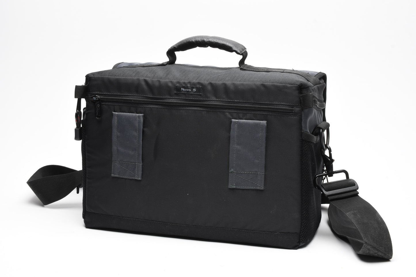 Lowepro Nova 5 Gray camera shoulder bag, clean, Very nice!