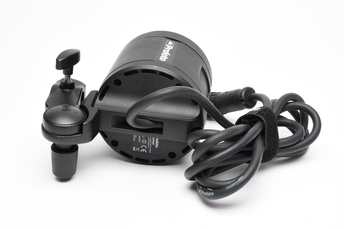 Profoto B2 250W Air TTL To-Go Flashlight Kit, w/Octobox, case, batt+charger++