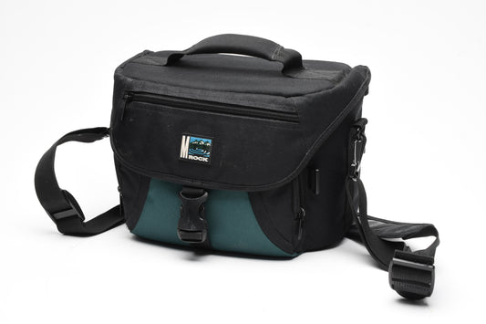 MRock SLR Extreme Camera Bag, Nice and clean