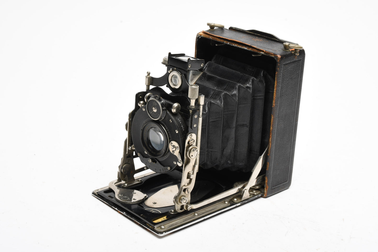ICA Cupido Cut film camera w/Syntor 115mm lens, working shutter, no holders
