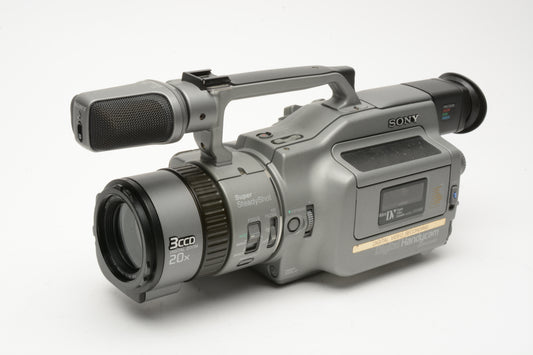 Sony DCR VX1000 Mini DV camcorder bundle, Works great! Tested