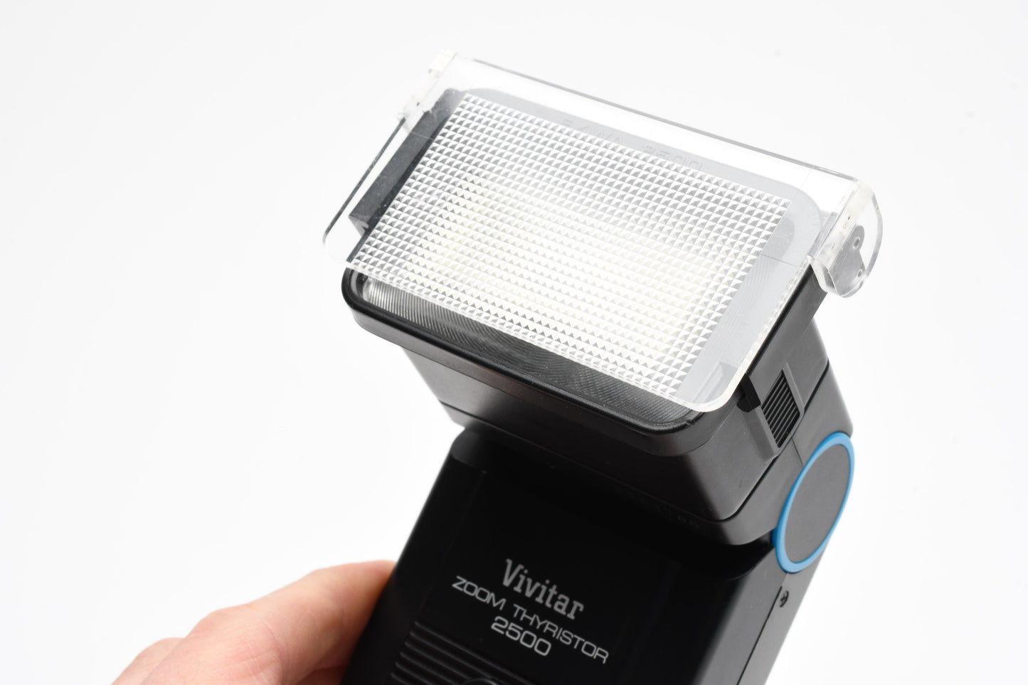 Vivitar Zoom Thyristor 2500 Shoe Mount Flash w/Diffuser, tested