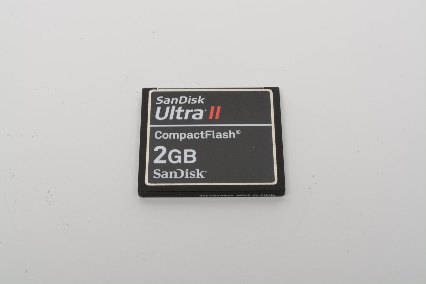 SanDisk Ultra II 2GB CF Compact Flash Card in Jewel Case (black)
