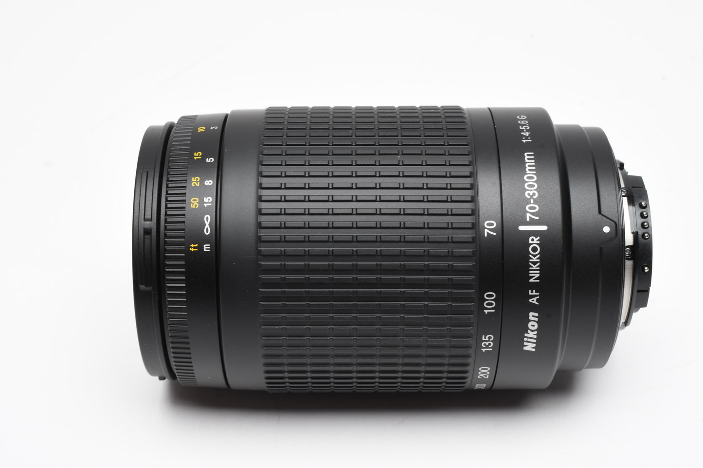 Nikon AF Zoom Nikkor 70-300mm f4.5-5.6G zoom, caps, hood, (Black) Boxed, Mint