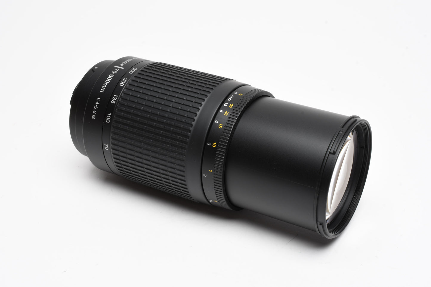 Nikon AF Zoom Nikkor 70-300mm f4.5-5.6G zoom, caps, hood, (Black) Boxed, Mint