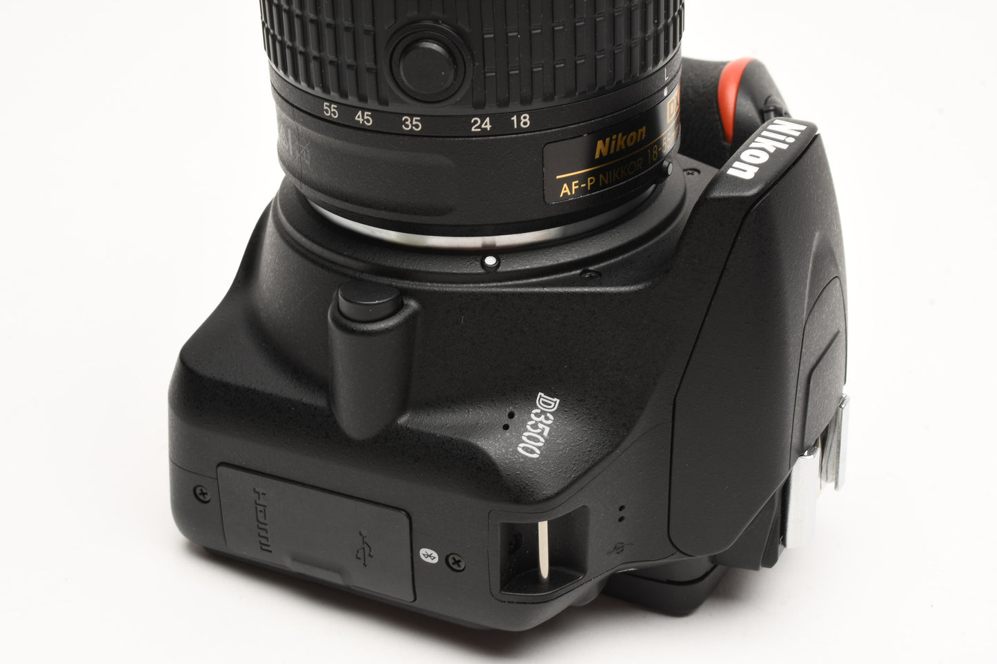 Nikon D3500 DSLR Camera w/AF-P 18-55mm f3.5-5.6 G VR zoom USA, only 478 Acts!!