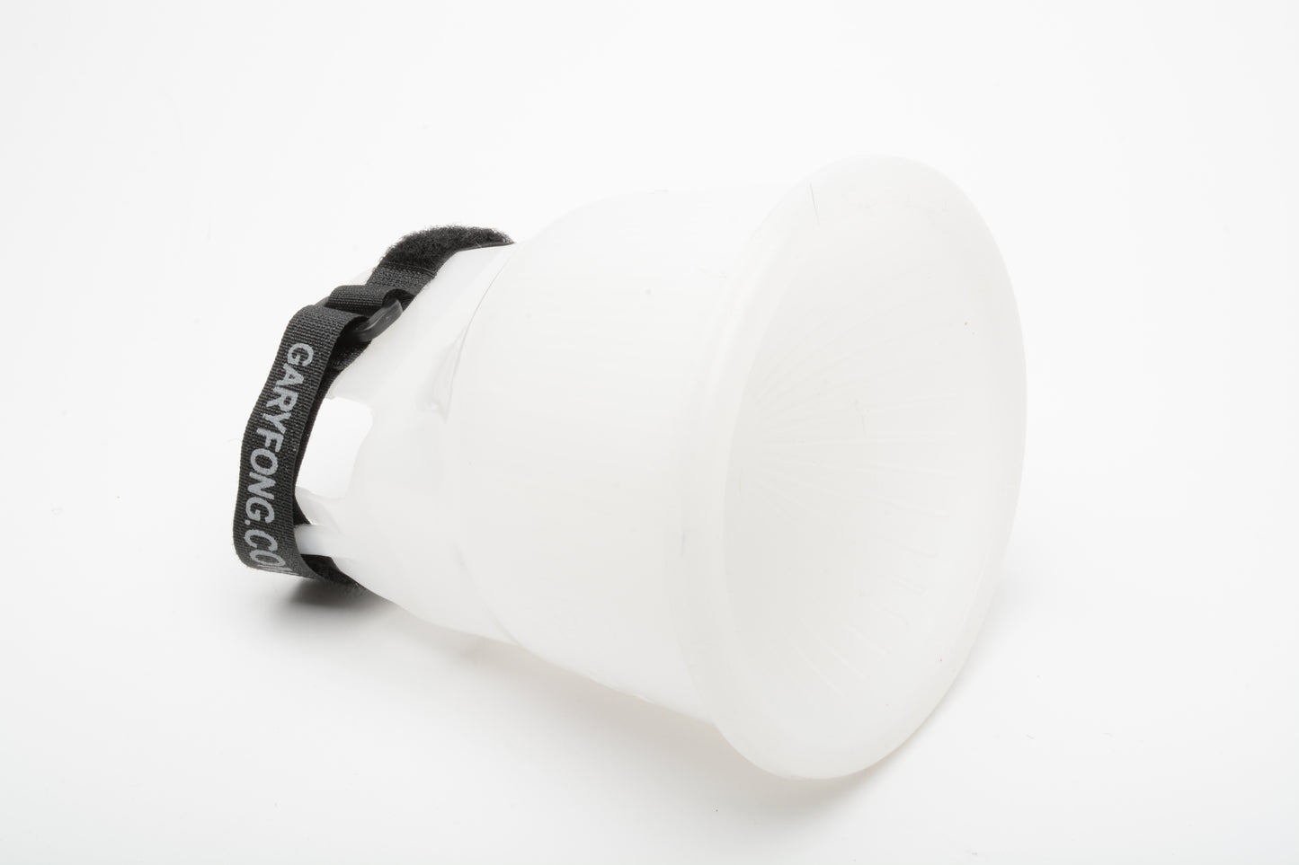 Dan Fong Universal light sphere diffuser w/white & amber domes