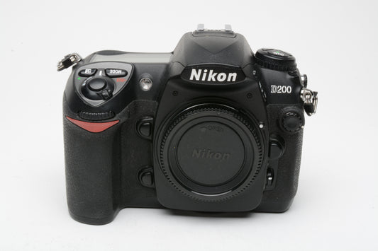 Nikon D200 DLSR Body Only 2batts+charger+strap, boxed, 9939 Acts, tested, nice!