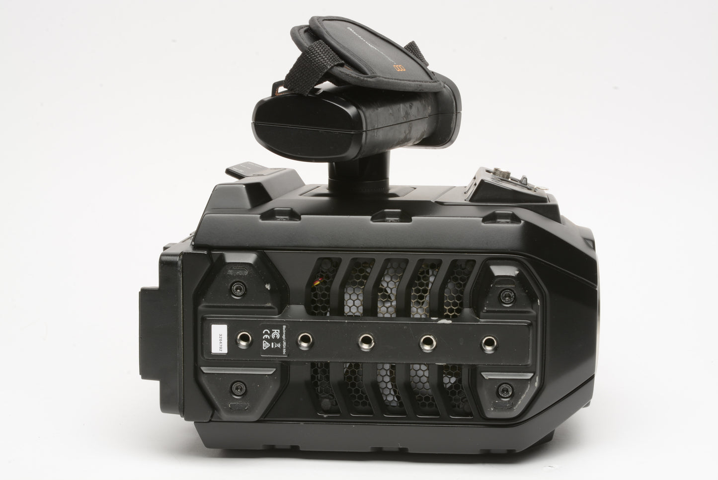 Blackmagic Design URSA Mini 4.6K for Canon EF, 2Batts, charger, grip, cap++, NICE!