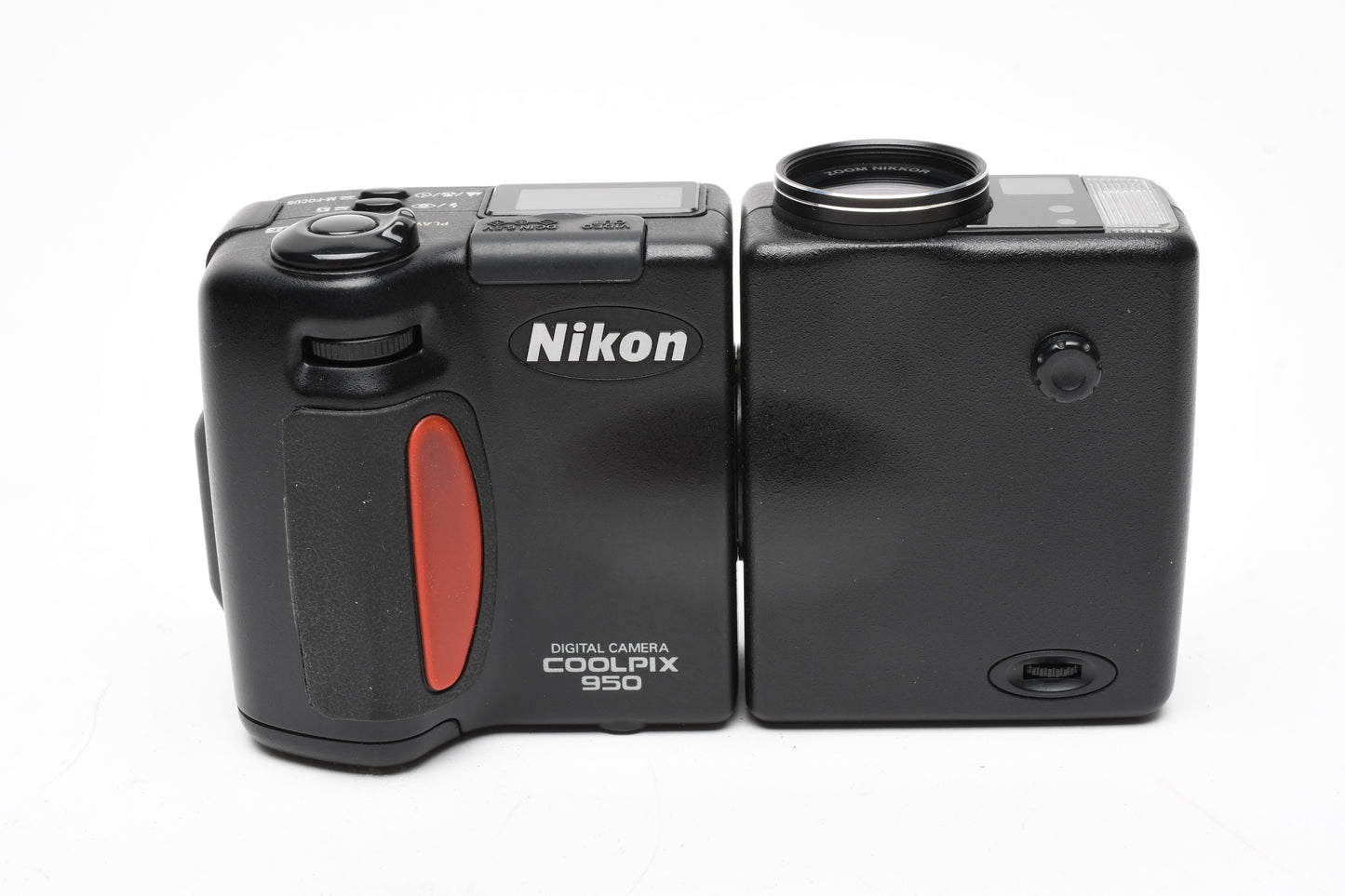 Nikon Coolpix 950 Digital Point&Shoot 3.2MP camera, case, works, *Read