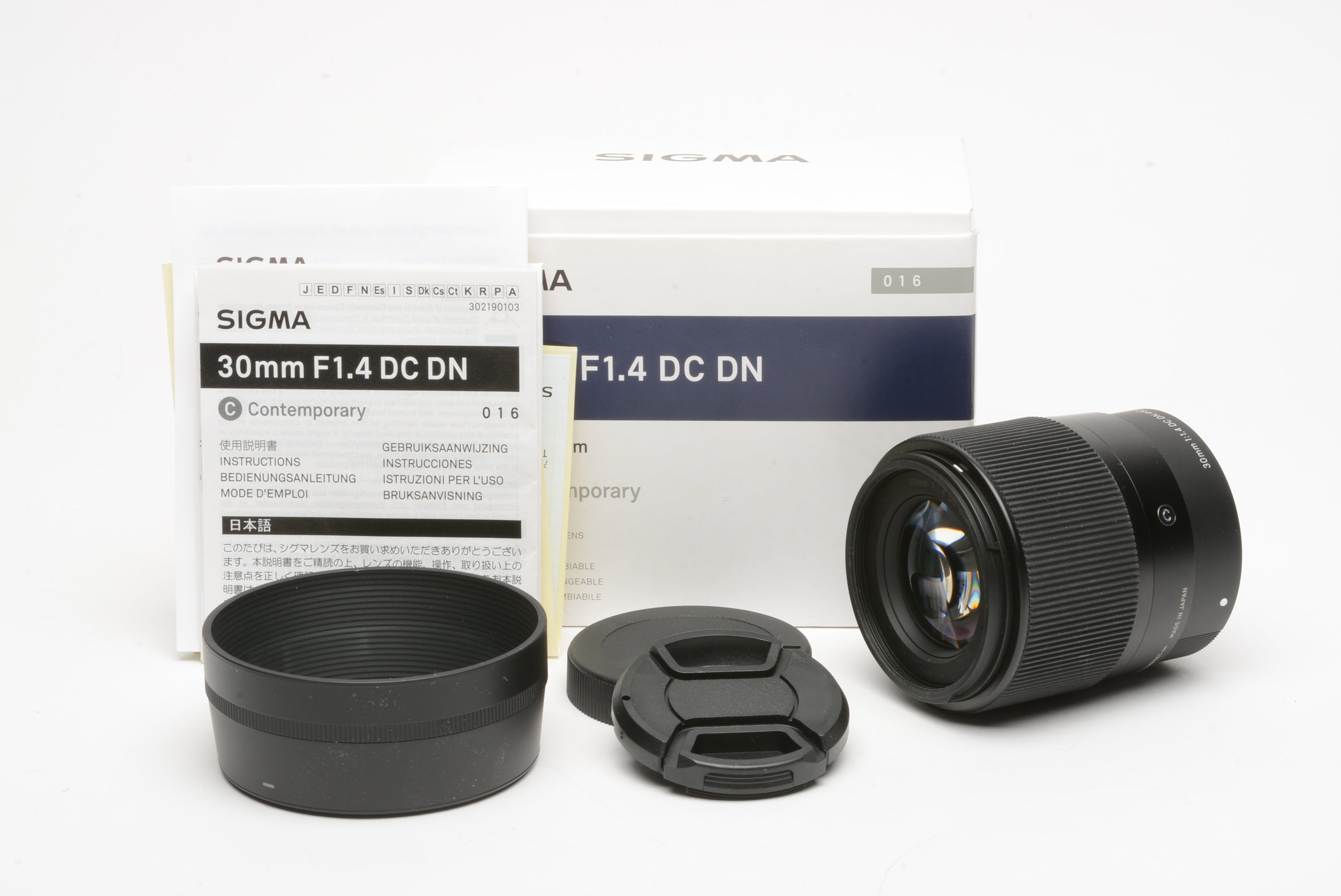 Sigma 30mm f1.4 DC DN Sony E-Mount, boxed, caps+hood+USA papers