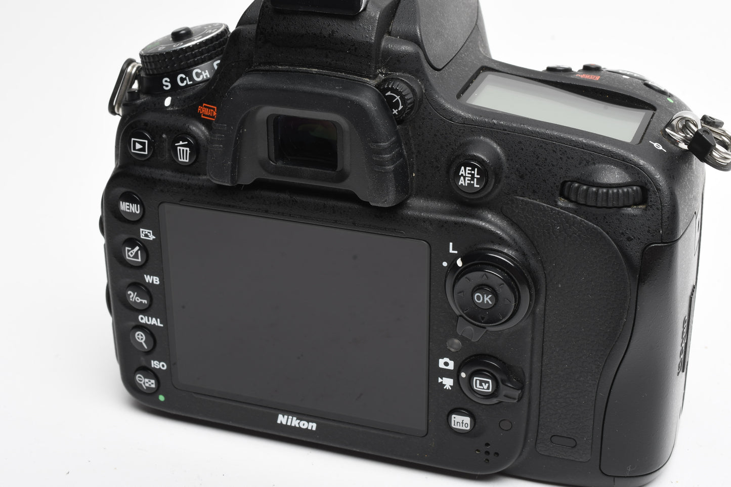 Nikon D600 DSLR Body w/Batt, charger, strap, Only 17K Acts, Tested
