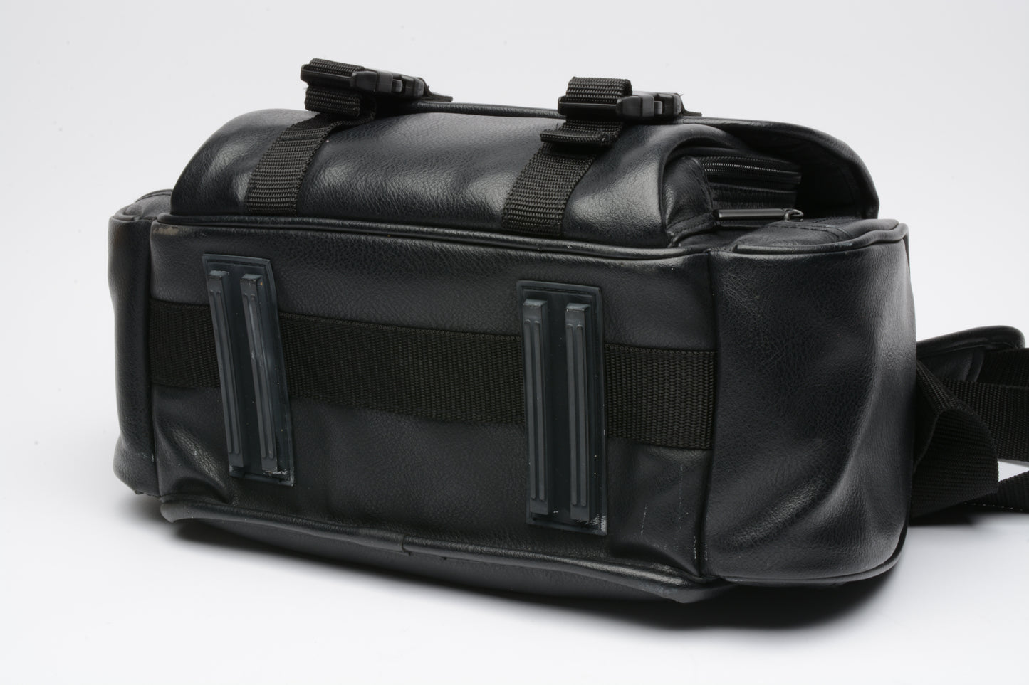 Sony Video camera shoulder bag (black) ~10x6x7", very clean