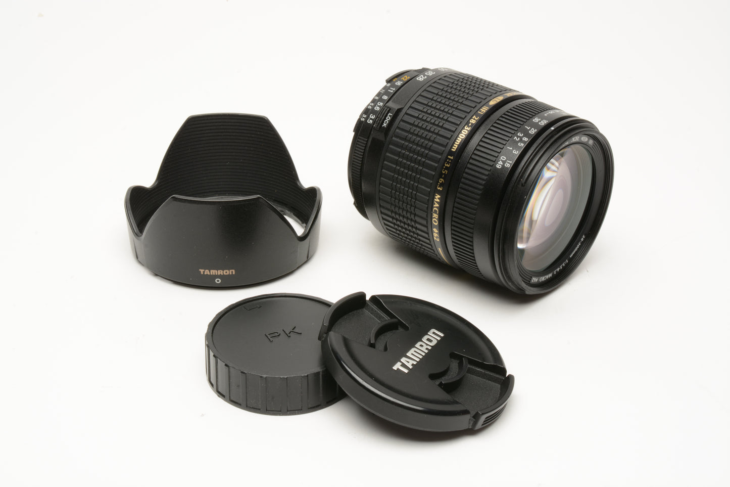 Tamron AF 28-300mm f3.5-6.3 XR LD IF Macro for Pentax A06, +Hood