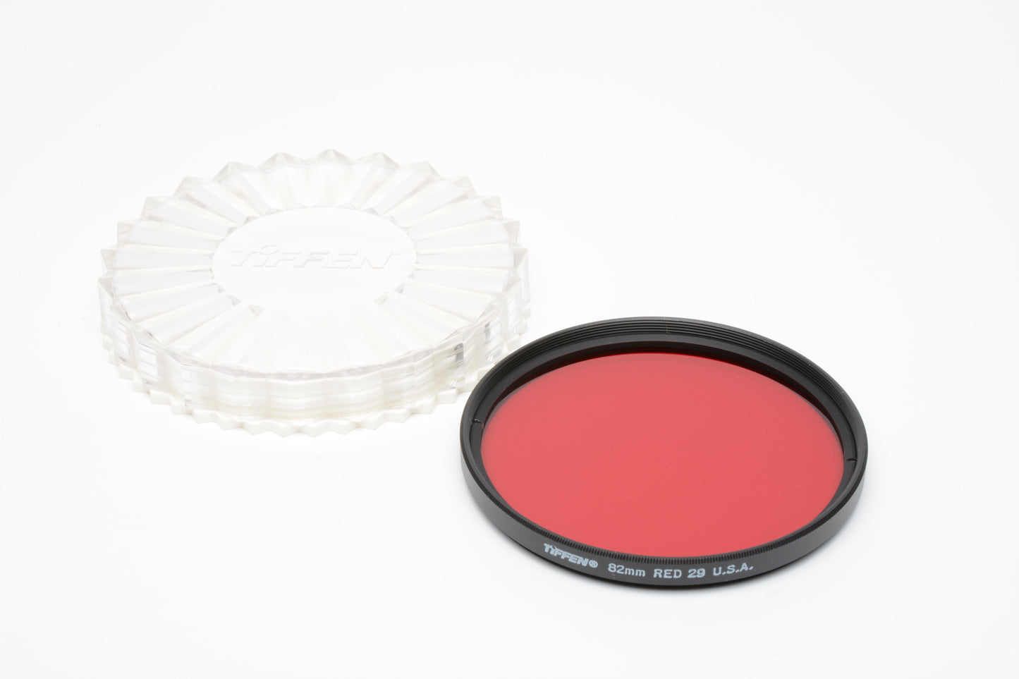 Tiffen 82mm Red 29 filter in jewel case