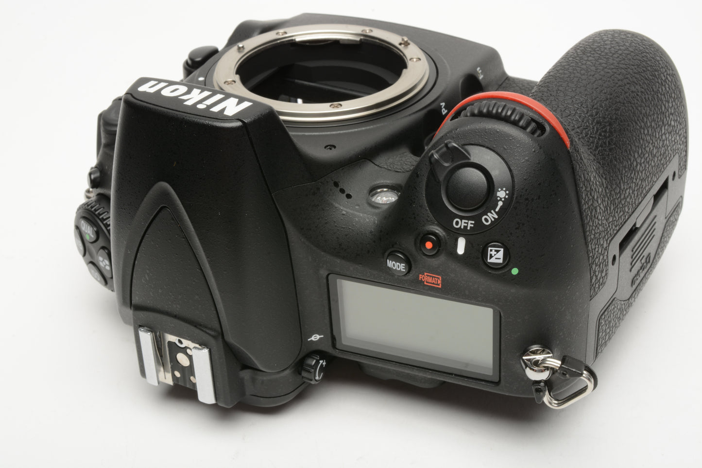 Nikon D810 DSLR Body, 9592 Acts,  batt+charger, USB and strap, Great!