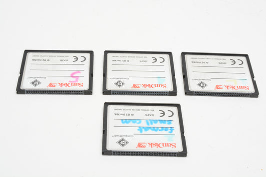 4X Sandisk 512MB CF cards in great pouch, clean, formatted