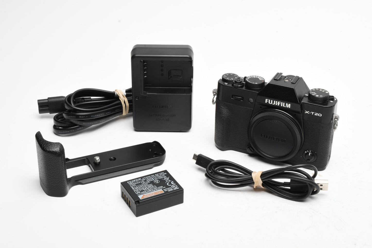 Fujifilm X-T20 Black digital body, batt+charger, tested, Only 9331 Acts!