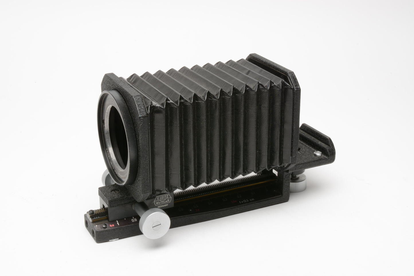 Leica Bellows 1 UXOOR #16555 w/UOOND 16596G M Mount adapter *Read