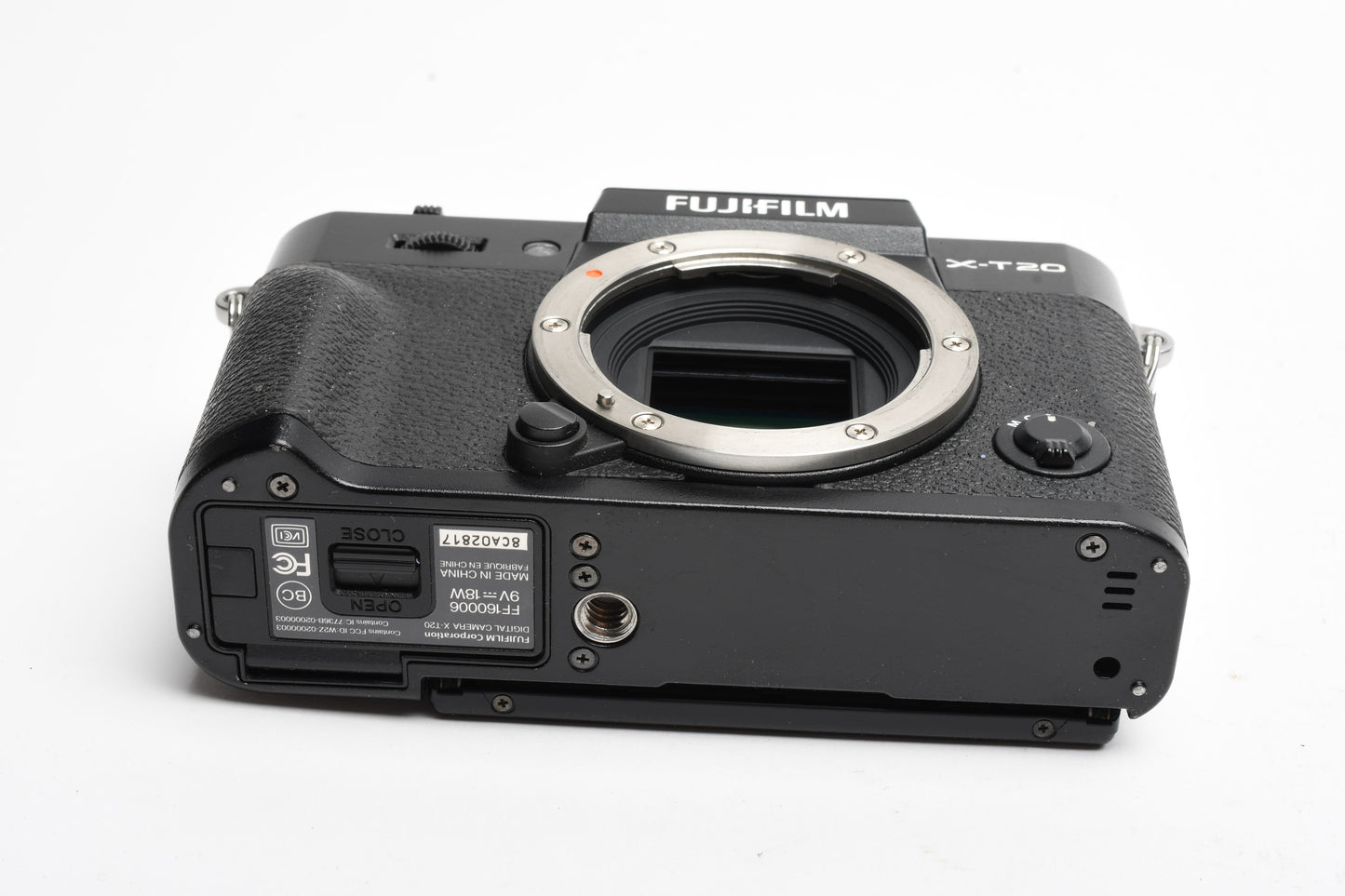 Fujifilm X-T20 Black digital body, batt+charger, tested, Only 9331 Acts!