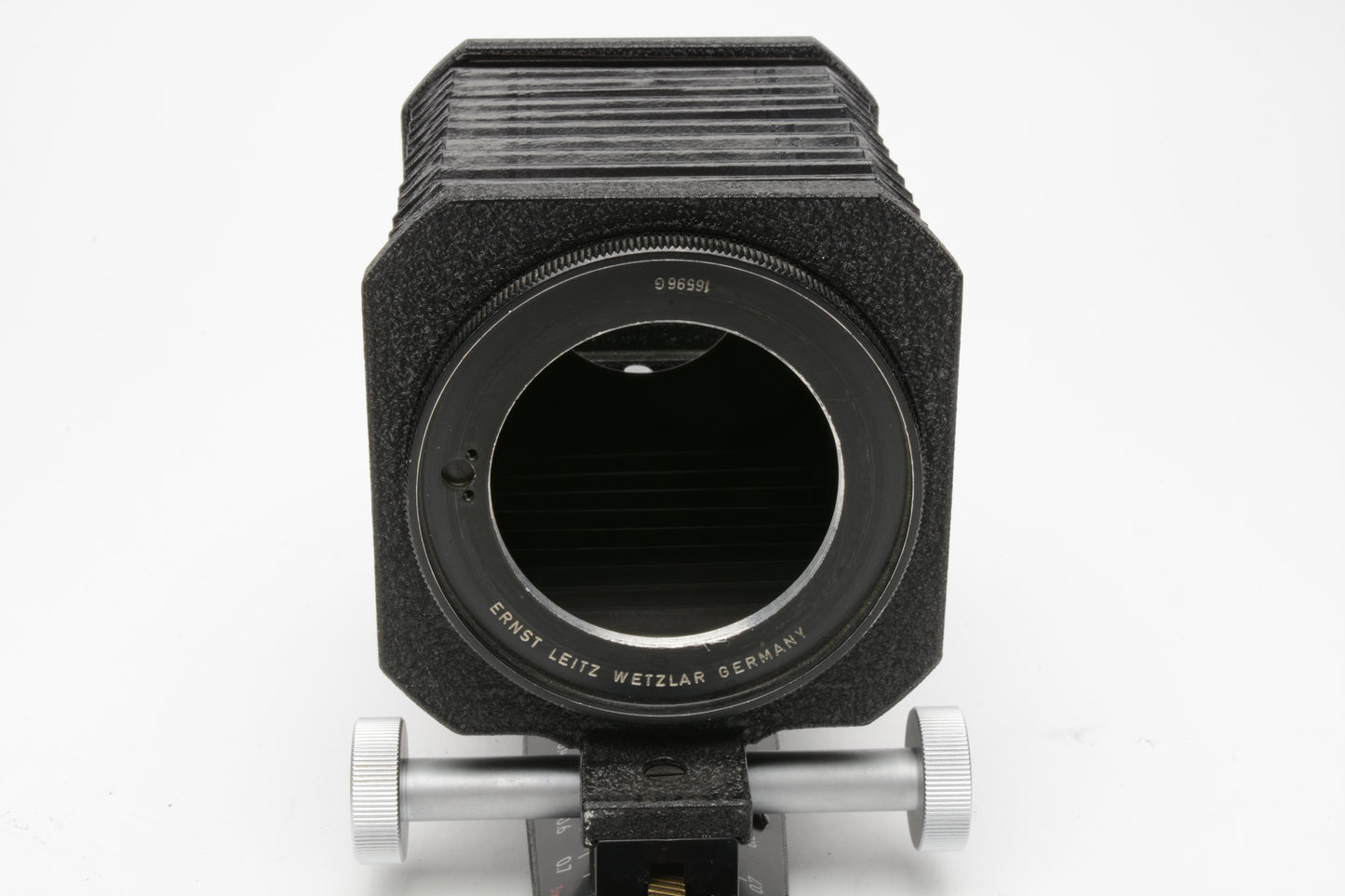 Leica Bellows 1 UXOOR #16555 w/UOOND 16596G M Mount adapter *Read