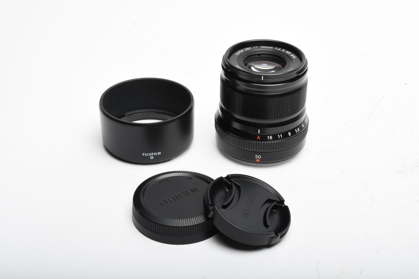 Fujifilm XF 50mm F2 R WR w/hood and caps, Mint-, Sharp!