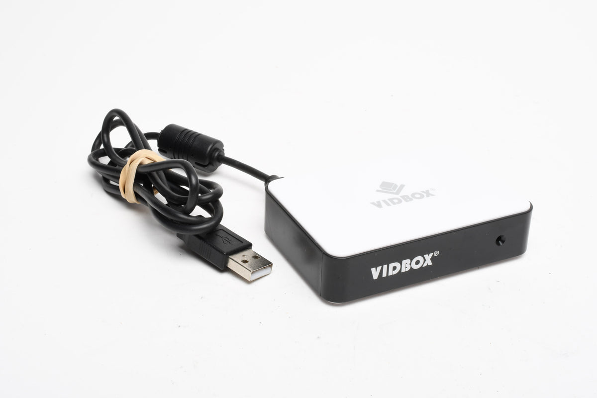 Vidbox AV RCA to VGA Adapter Audio Video Converter, Composite AV to VGA w/USB connect