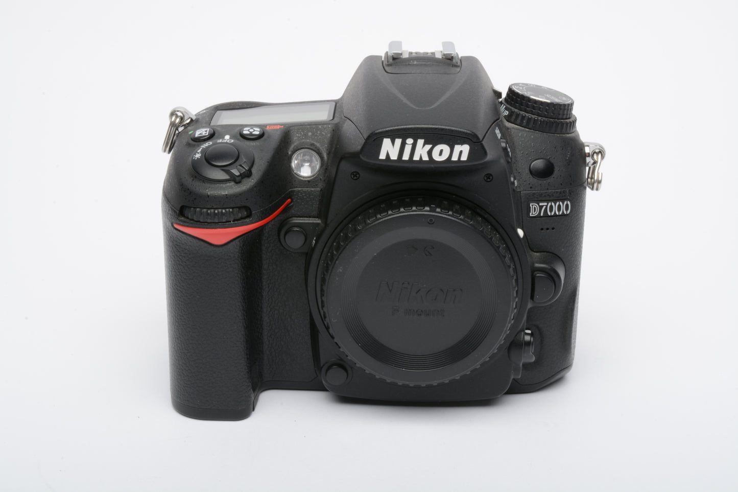 Nikon D7000 16.2MP DSLR, batt, charger, strap, Only 6329 Acts! Very clean, light use