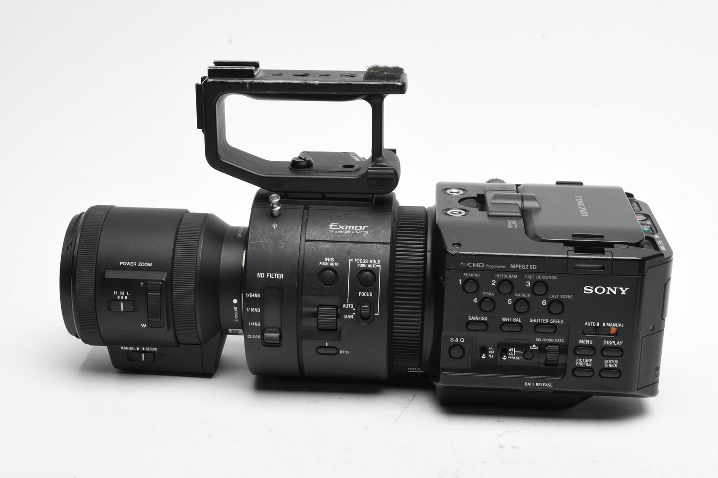 Sony NEX-FS700R 4K Super 35mm NXCAM w/18-200mm, Only 1010 Hours
