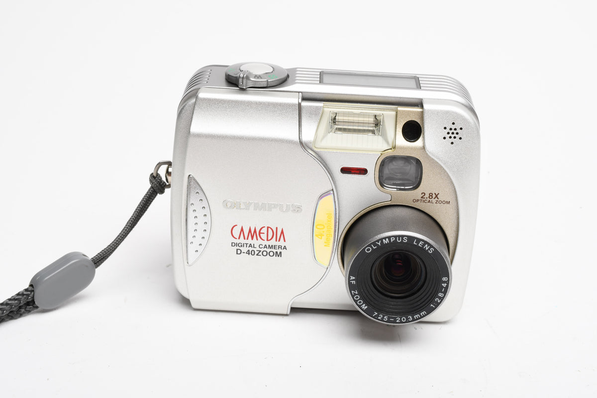 Olympus Camedia D-40 4MP Digital Point & Shoot camera, 64MB Card, Great!