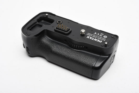 Pentax D-BG4 Battery Grip, Tested, Good