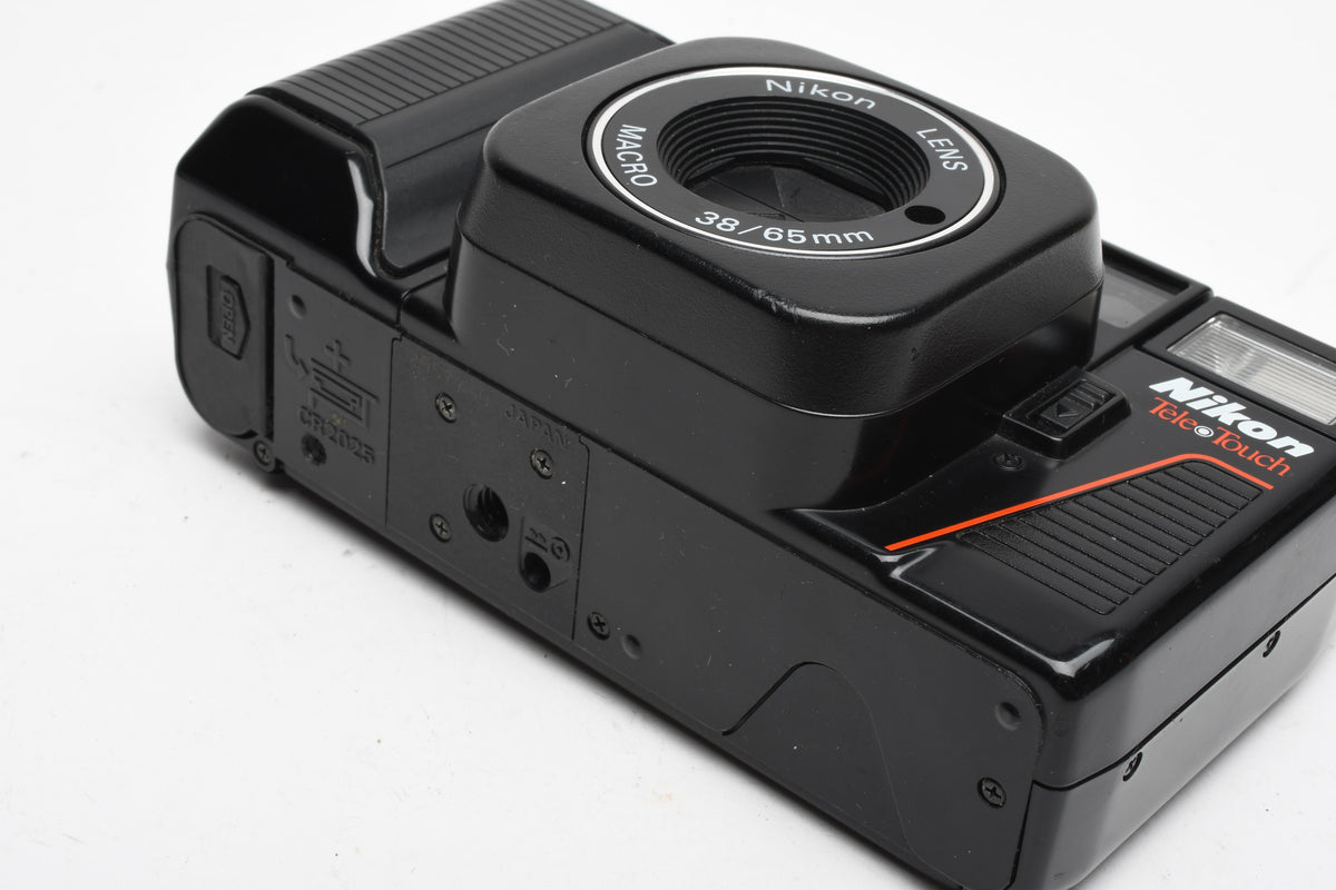 Nikon Tele Touch 35mm Point&Shoot camera, Only 38mm lens (No tele), Works!