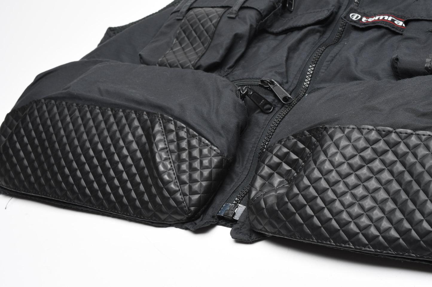 Tamrac Mens Black Photography Vest, Full Zip, Padded, Clean