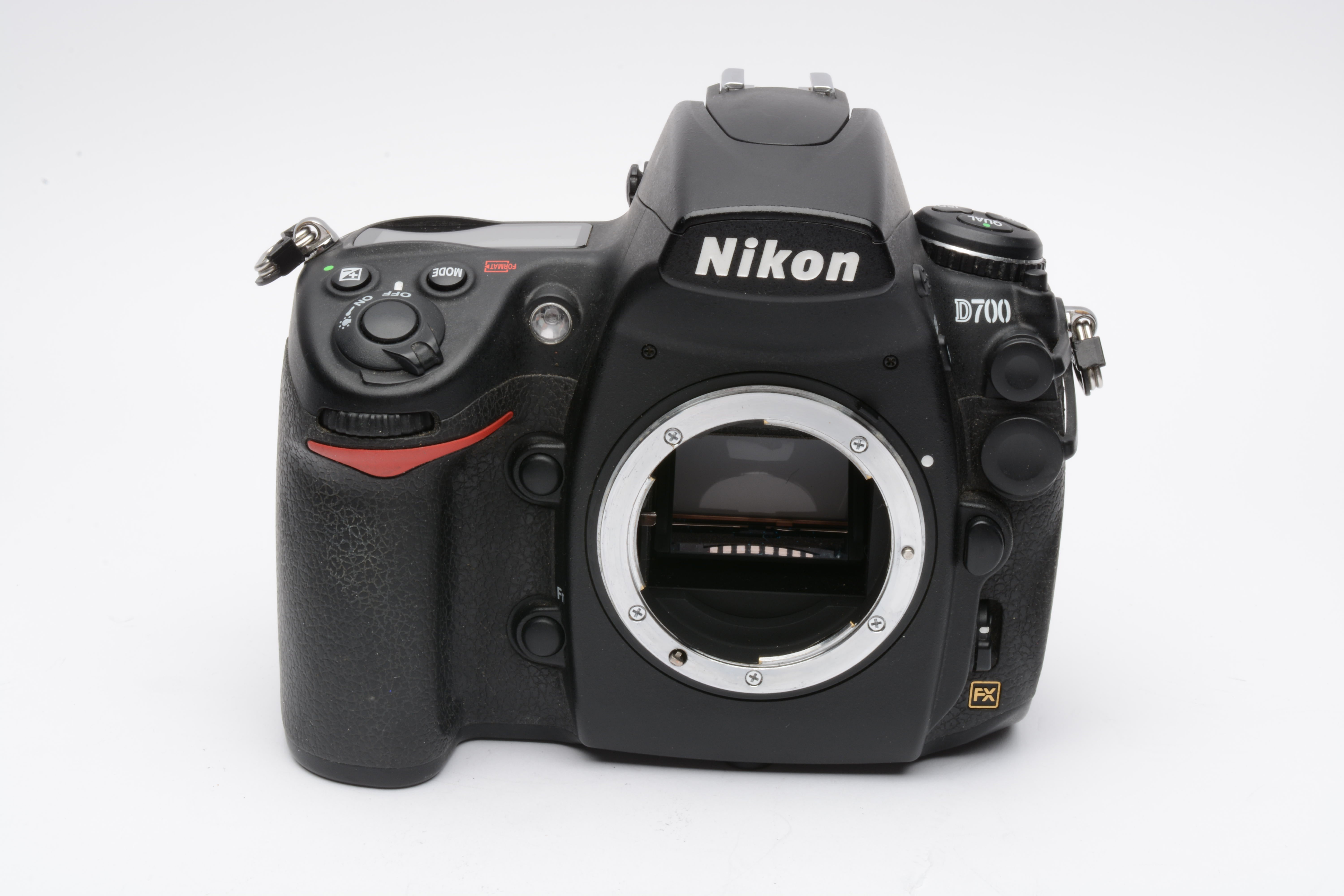 Nikon D700 DSLR Body w/batt