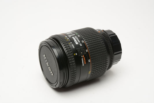 Nikon AF Nikkor 28-105mm f3.5-4.5D macro zoom lens, Caps. Great!