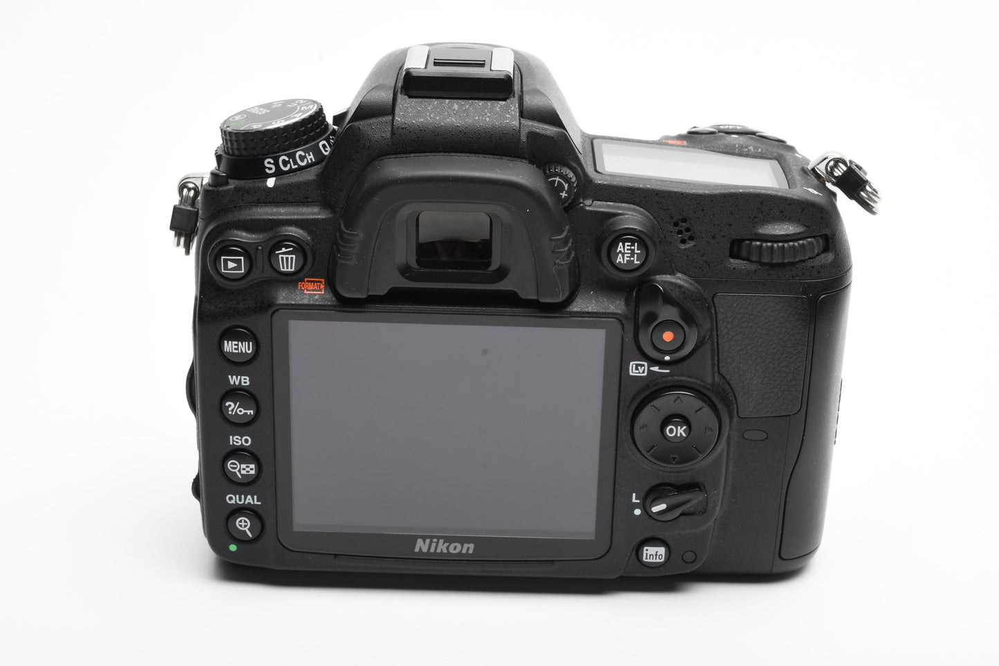 Nikon D7000 16.2MP DSLR, batt, charger, Only 4790 Acts! Very clean, light use