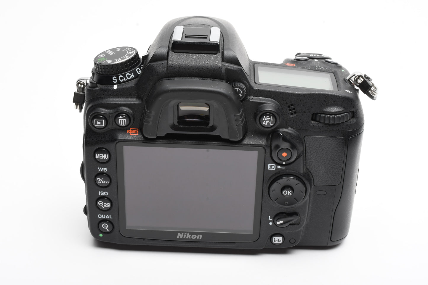 Nikon D7000 16.2MP DSLR, batt, charger, Only 4790 Acts! Very clean, light use