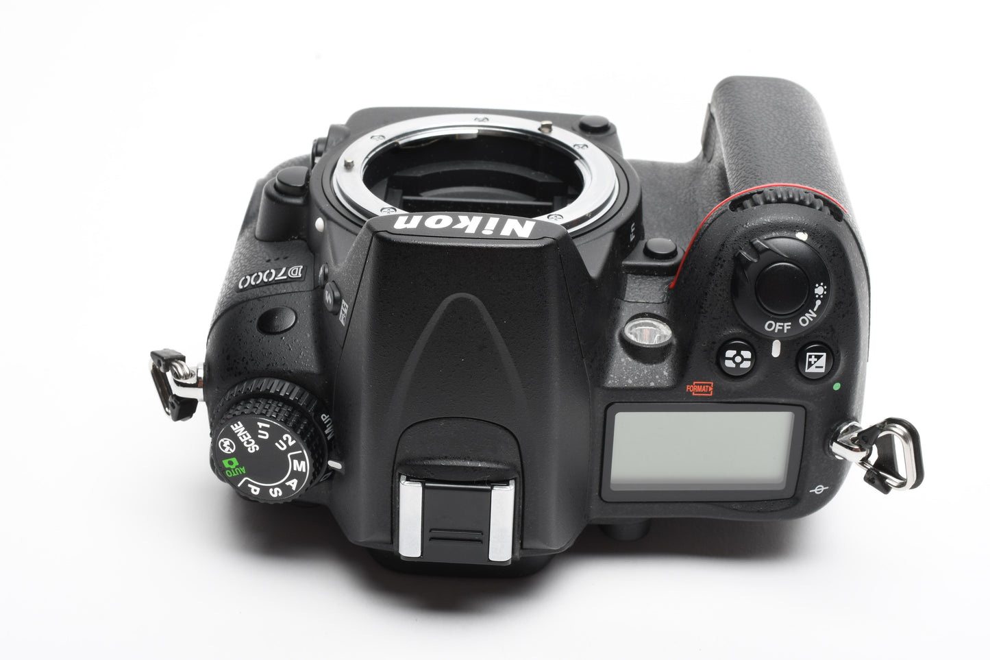 Nikon D7000 16.2MP DSLR, batt, charger, Only 4790 Acts! Very clean, light use