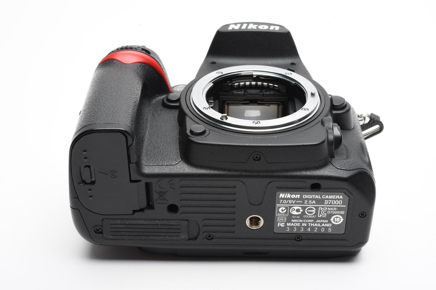 Nikon D7000 16.2MP DSLR, batt, charger, Only 4790 Acts! Very clean, light use