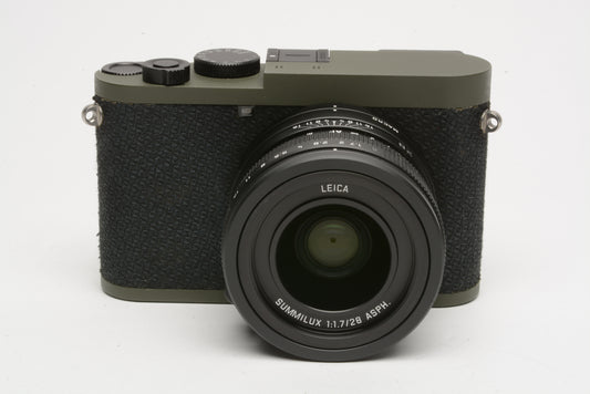 Leica Q2 "Reporter" 47.3MP Compact Digital Camera - Dark Green - 2batts, boxed, USA