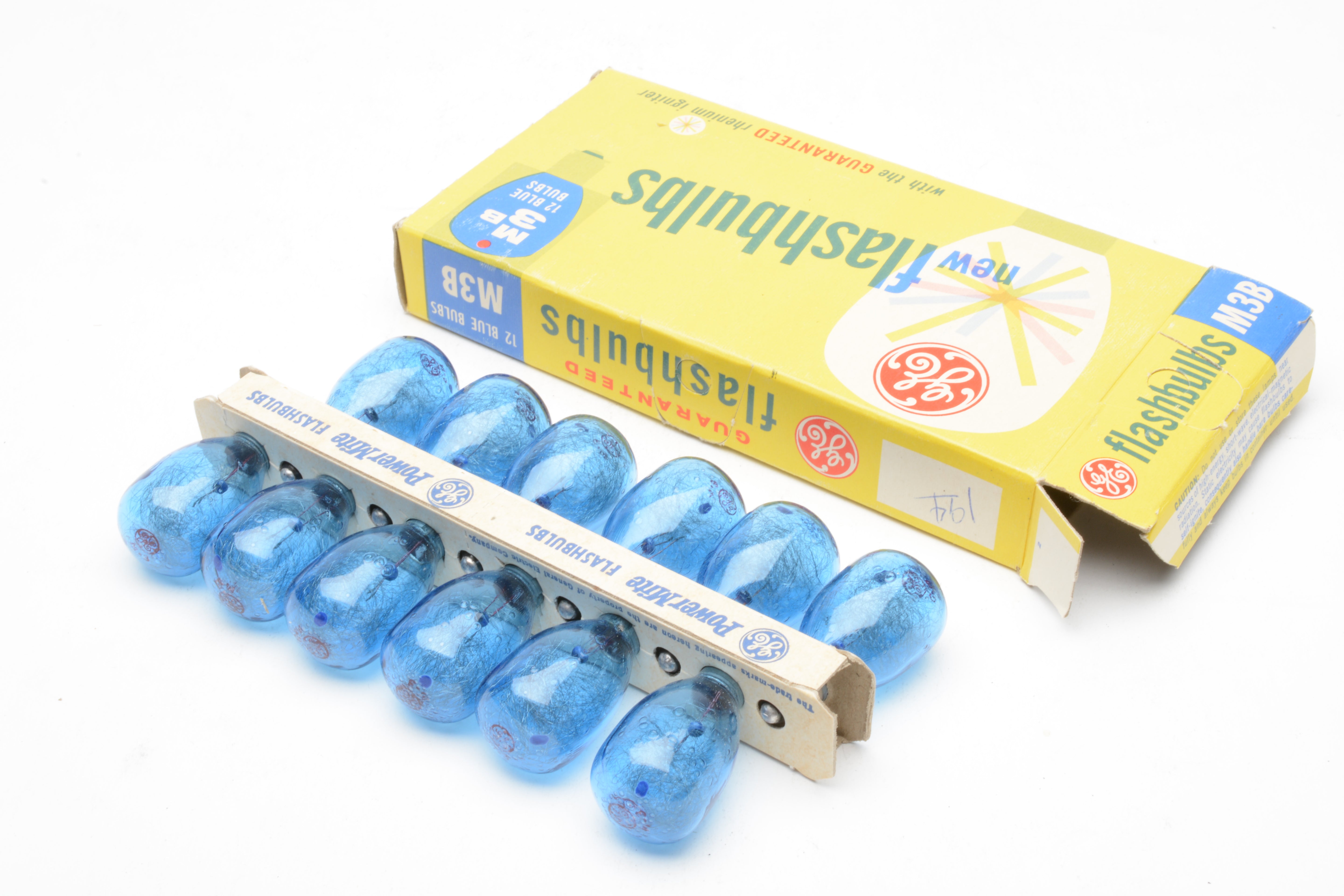 12X GE M3B Flashbulbs (Blue) – RecycledPhoto