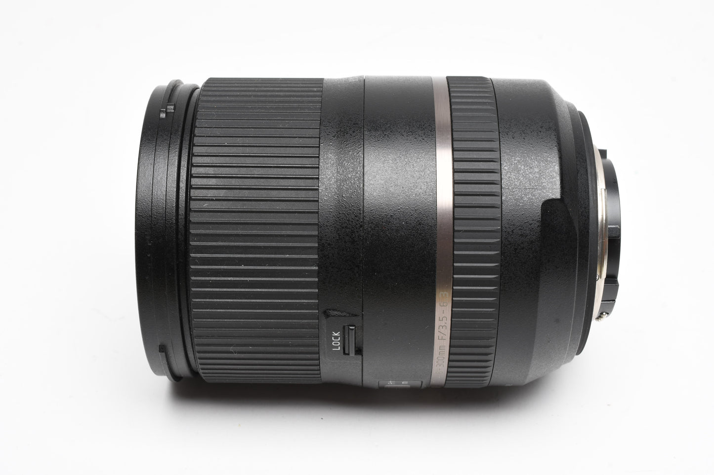 Tamron 16-300mm f3.5-6.3 PZD Di II B016 Nikon F Mount Lens, Caps, UV, Hood, Nice!