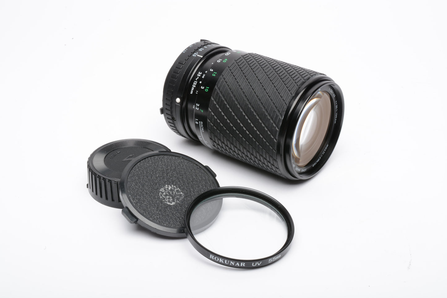 Sigma MF 35-135mm f3.5-4.5 zoom lens for Nikon AI-S Mount, UV + caps