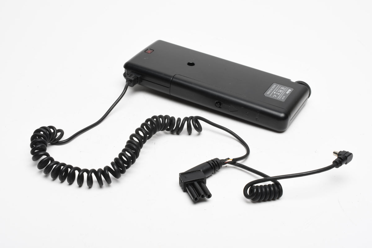 Meike MK-SF (Nikon SD-8A) Remote AA battery pack for Nikon Flashes